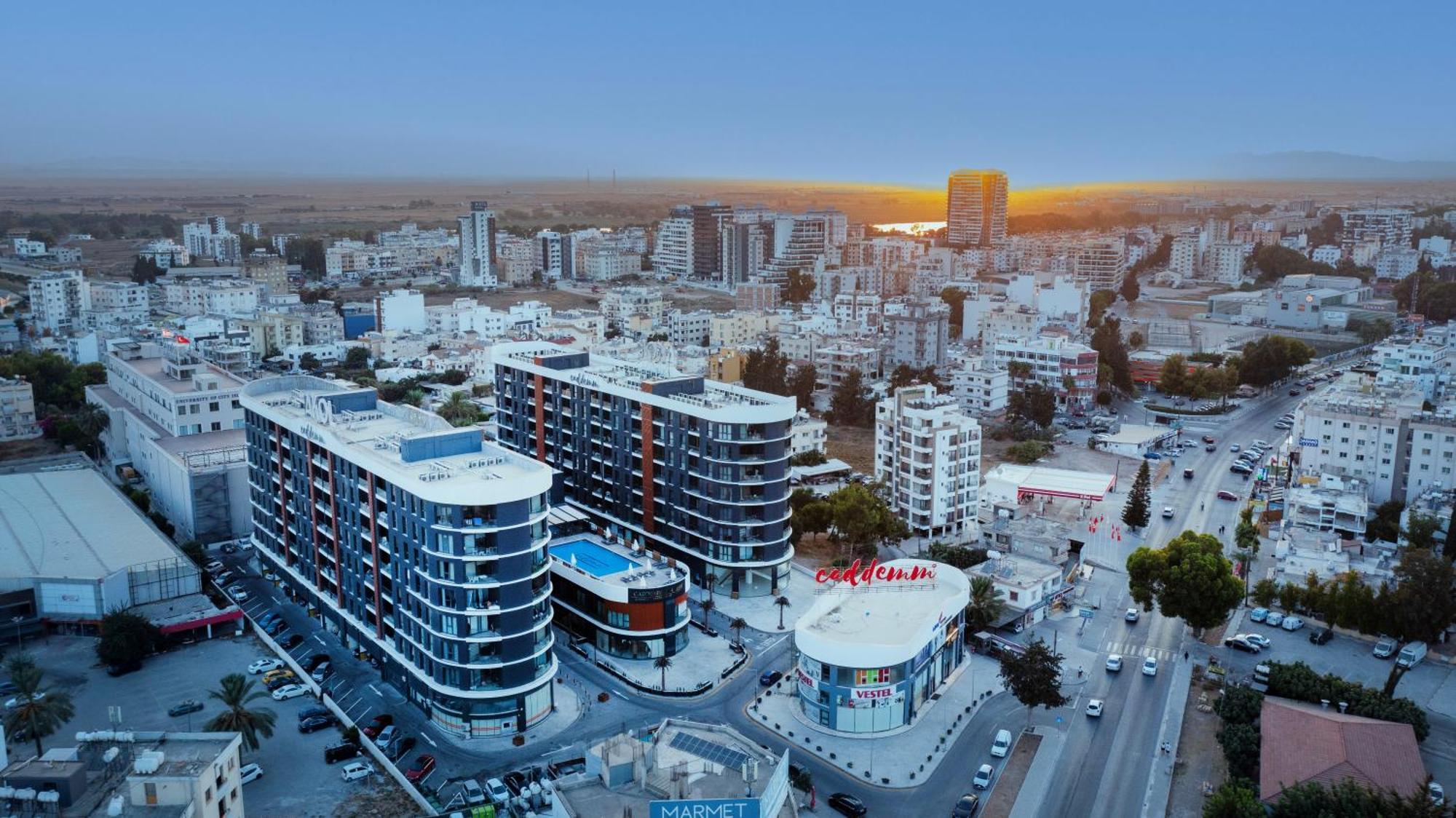 Caddem Inn Hotel Фамагуста Екстериор снимка