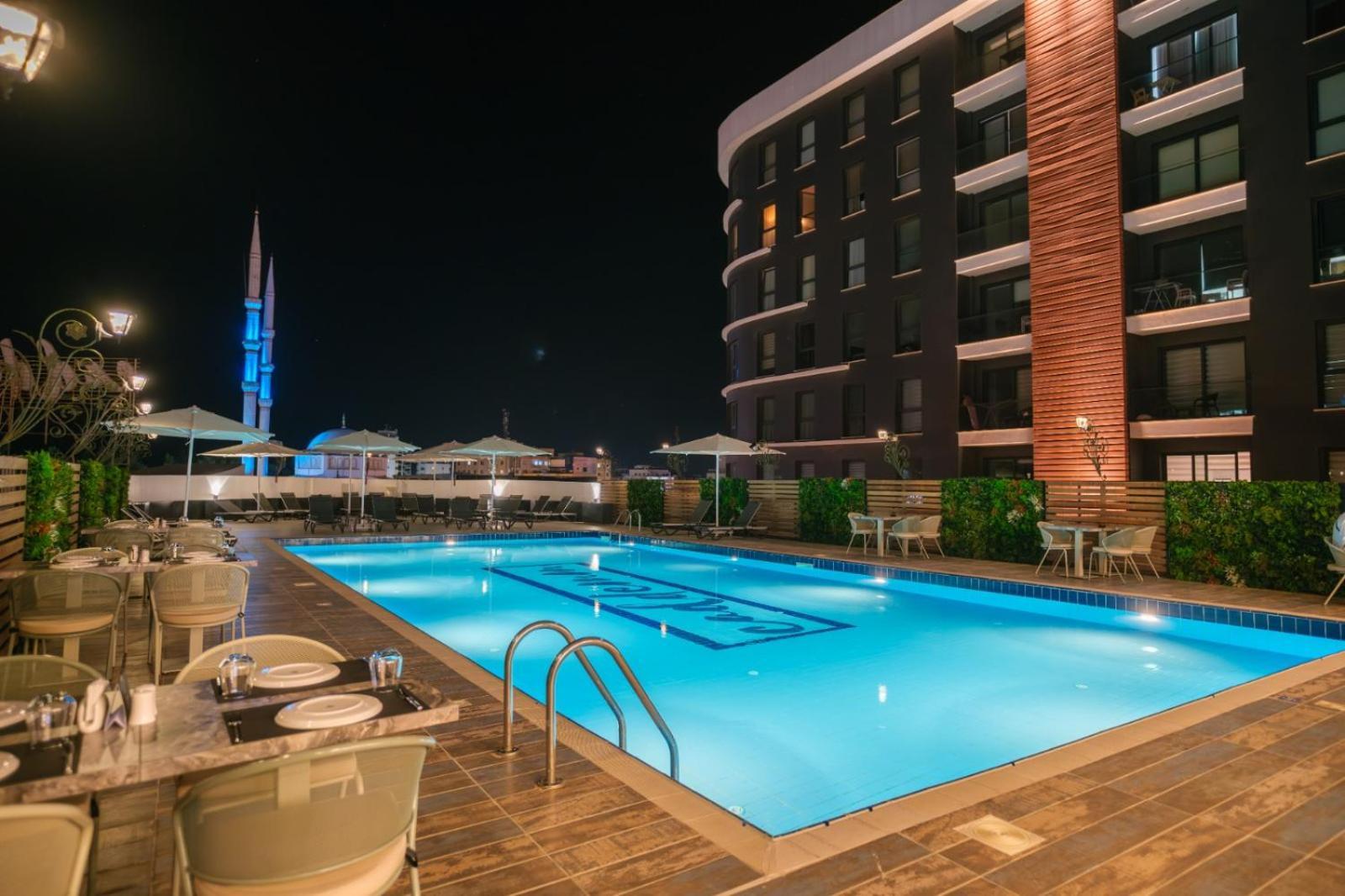 Caddem Inn Hotel Фамагуста Екстериор снимка